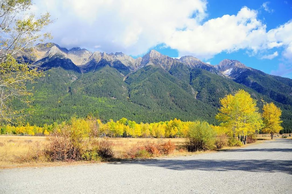 Norbury Lake Provincial Park | East Kootenay C, BC V0B 1N0, Canada | Phone: (250) 422-3003