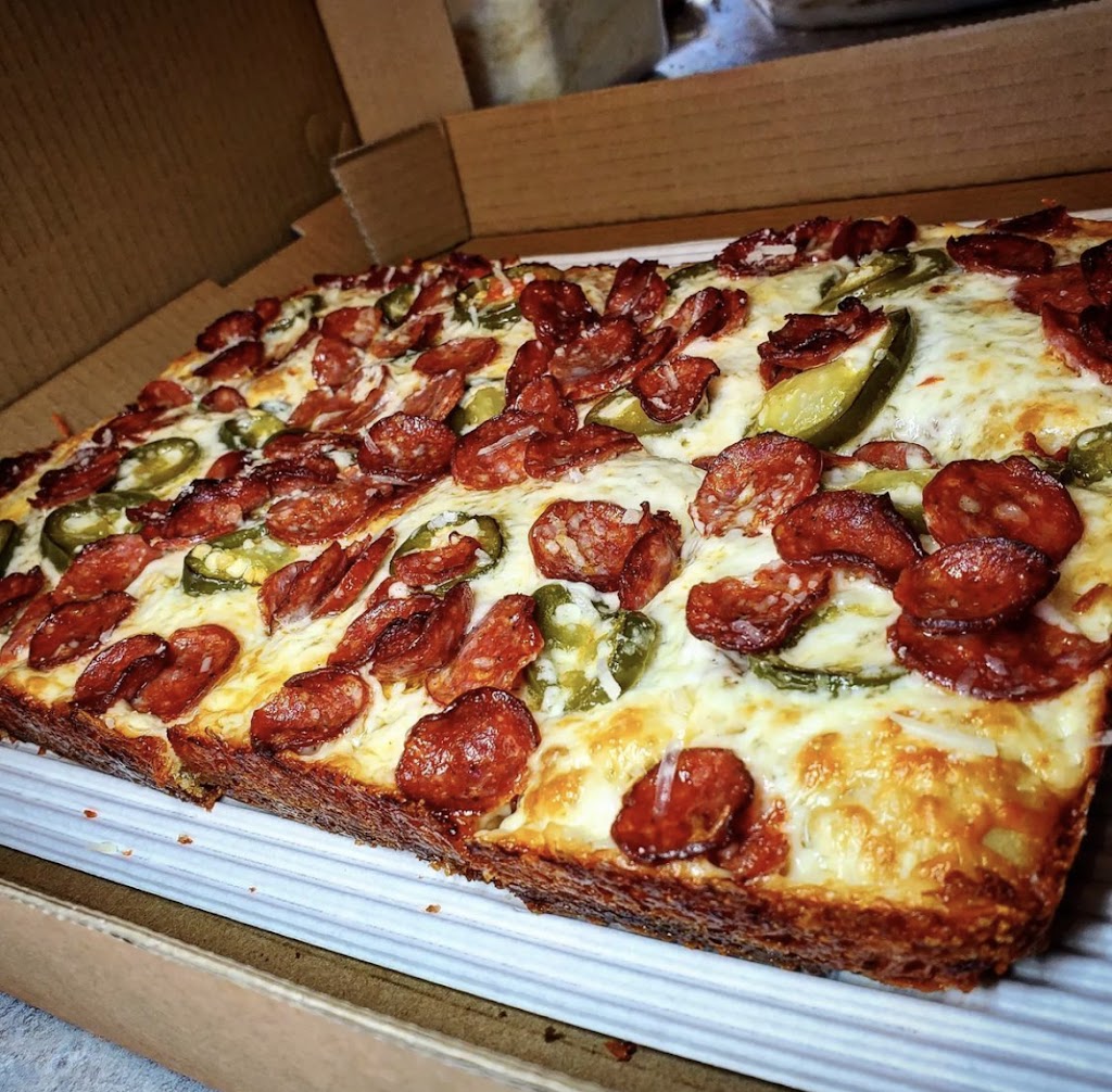 Jackknife Pizza | 8574 Reinhold Rd, Black Creek, BC V9J 1B4, Canada | Phone: (778) 585-1166