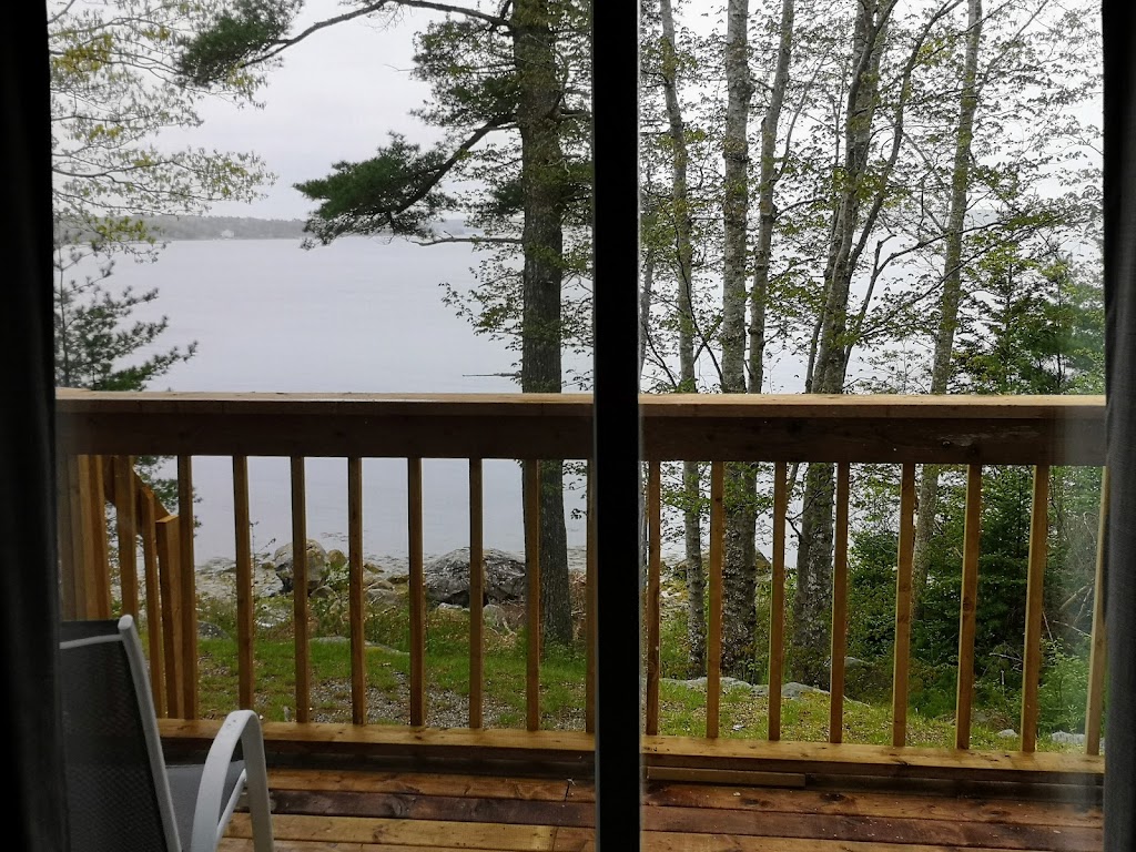 Boulder Cove Cottages | 119 Boulder Cove Rd E, Shelburne, NS B0T 1W0, Canada | Phone: (902) 875-1542