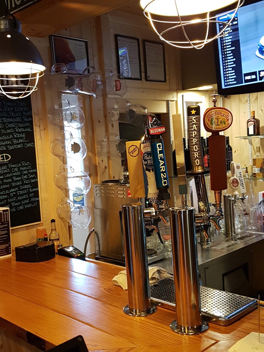 Port Albert General Store and Pub | 4 Central Wellington St, Goderich, ON N7A 3X9, Canada | Phone: (519) 529-7334