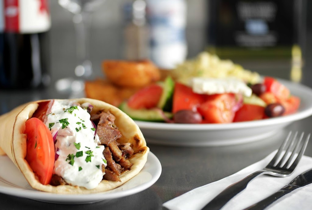 Souvlaki Authentique Boisbriand | 410 Chem. de la Grande-Côte, Boisbriand, QC J7G 1B1, Canada | Phone: (450) 971-6000
