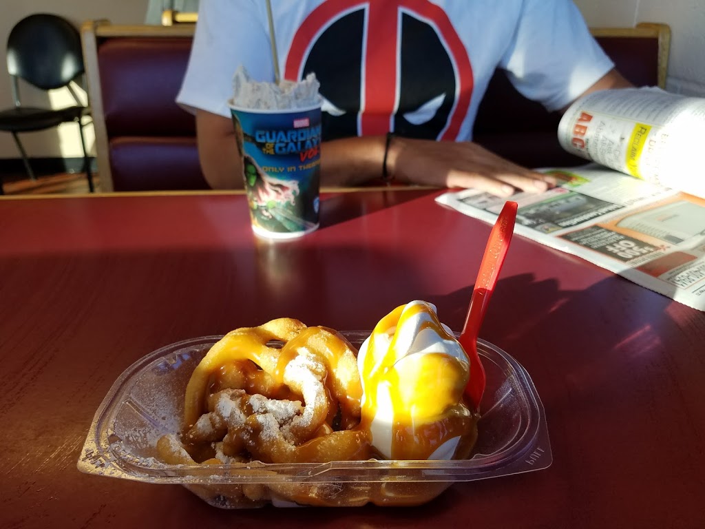 Dairy Queen | 3852 Pine Grove Ave, Fort Gratiot Twp, MI 48059, USA | Phone: (810) 982-8066