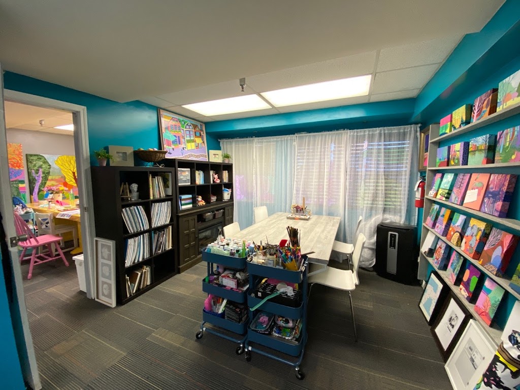 Hongs Art Studio | 홍아트 | 931 Brunette Ave #201, Coquitlam, BC V3K 6T5, Canada | Phone: (604) 341-7942