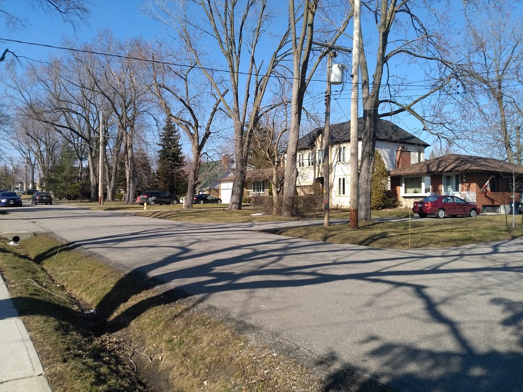 Silverhill Park | 70 Silverhill Dr, Toronto, ON M9B, Canada | Phone: (416) 338-4386