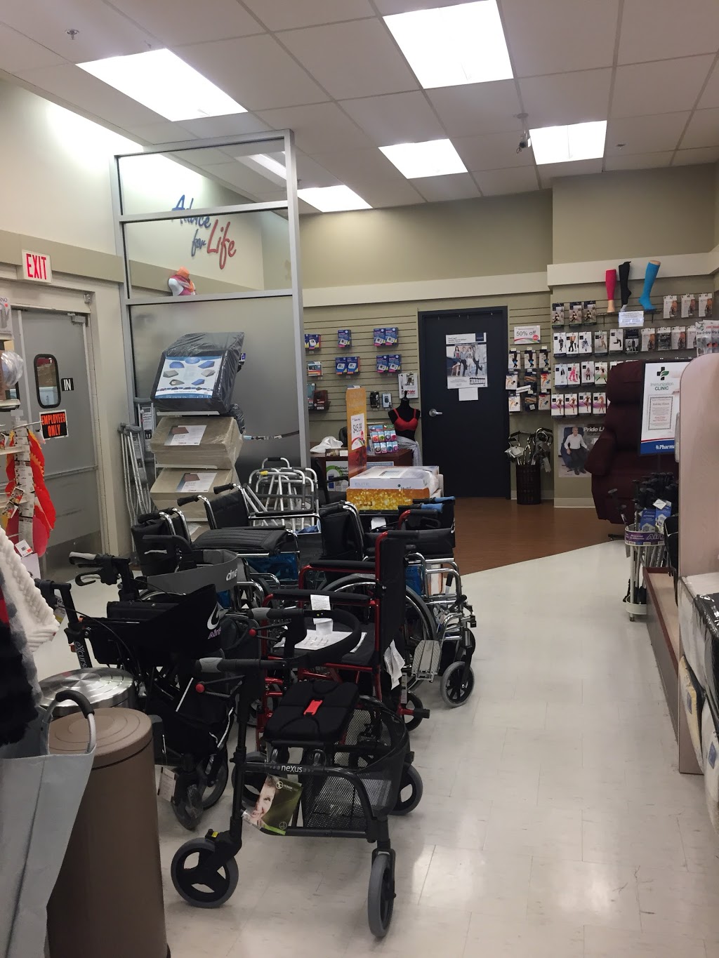 Kytes PharmaChoice | 920 Cole Harbour Rd, Dartmouth, NS B2V 2J5, Canada | Phone: (902) 462-4770