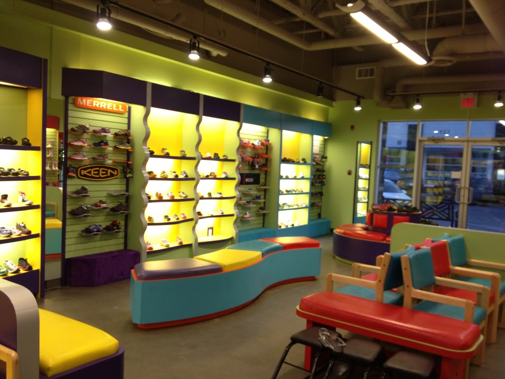 Little Footprints | 333 Aspen Glen Landing SW #131, Calgary, AB T3H 0N6, Canada | Phone: (403) 457-5437