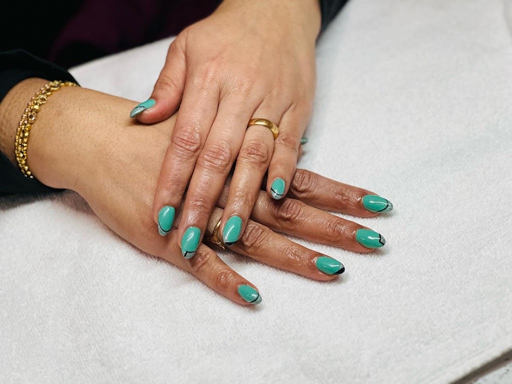 Bombshell Aesthetic Lounge | 41 Bambrick Dr, Charlottetown, PE C1C 0T9, Canada | Phone: (902) 316-0100