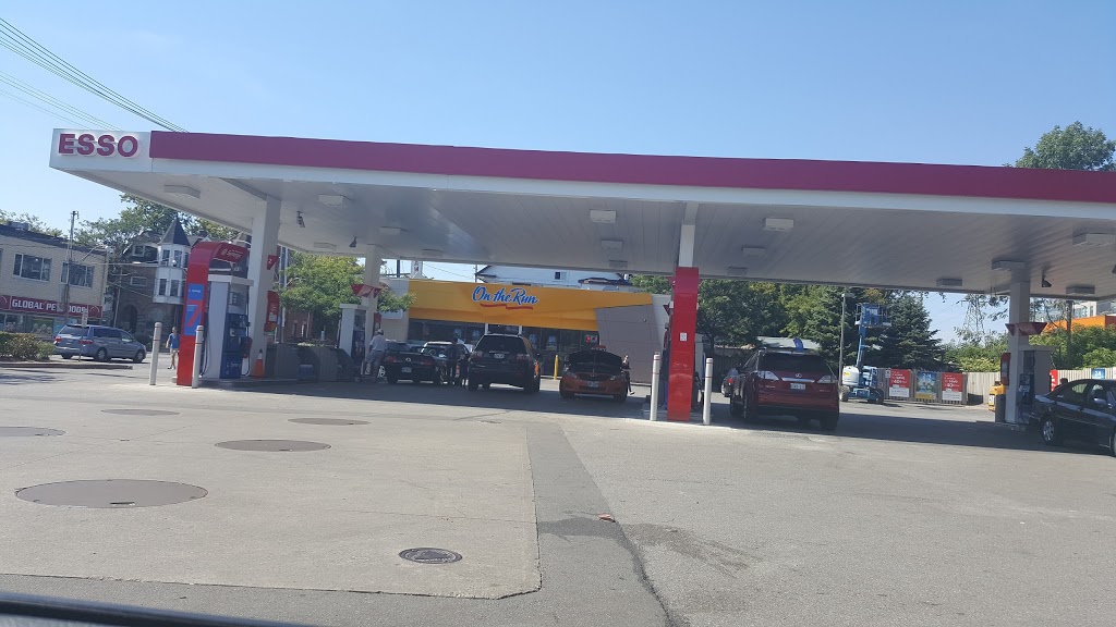 Esso | 150 Dupont St, Toronto, ON M5R 2E6, Canada | Phone: (416) 850-9636
