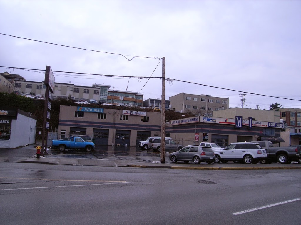CSN Mid-Island Auto Collision Ltd | 123 Terminal Ave, Nanaimo, BC V9R 5C6, Canada | Phone: (250) 753-5123