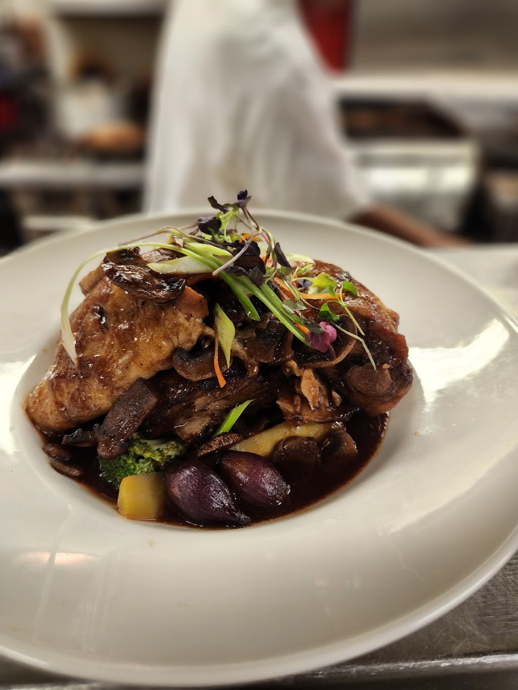 Forty one | 100 Elgin St, Ottawa, ON K1P 5K8, Canada | Phone: (613) 569-2126