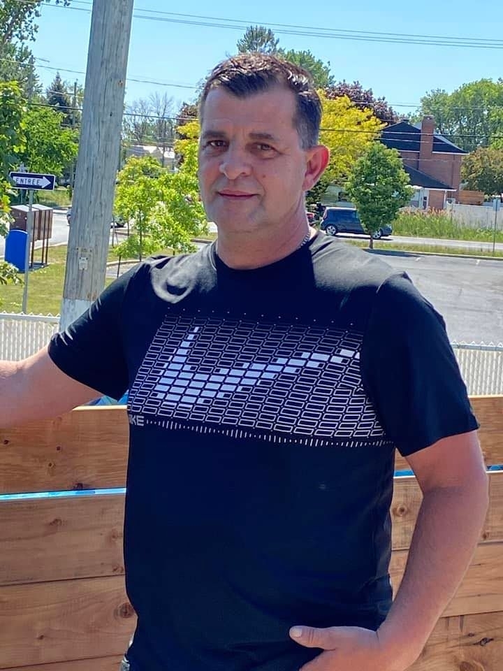 Belle Pelouse RL | 1497 Rue Ward, Richelieu, QC J3L 5P8, Canada | Phone: (450) 204-7999