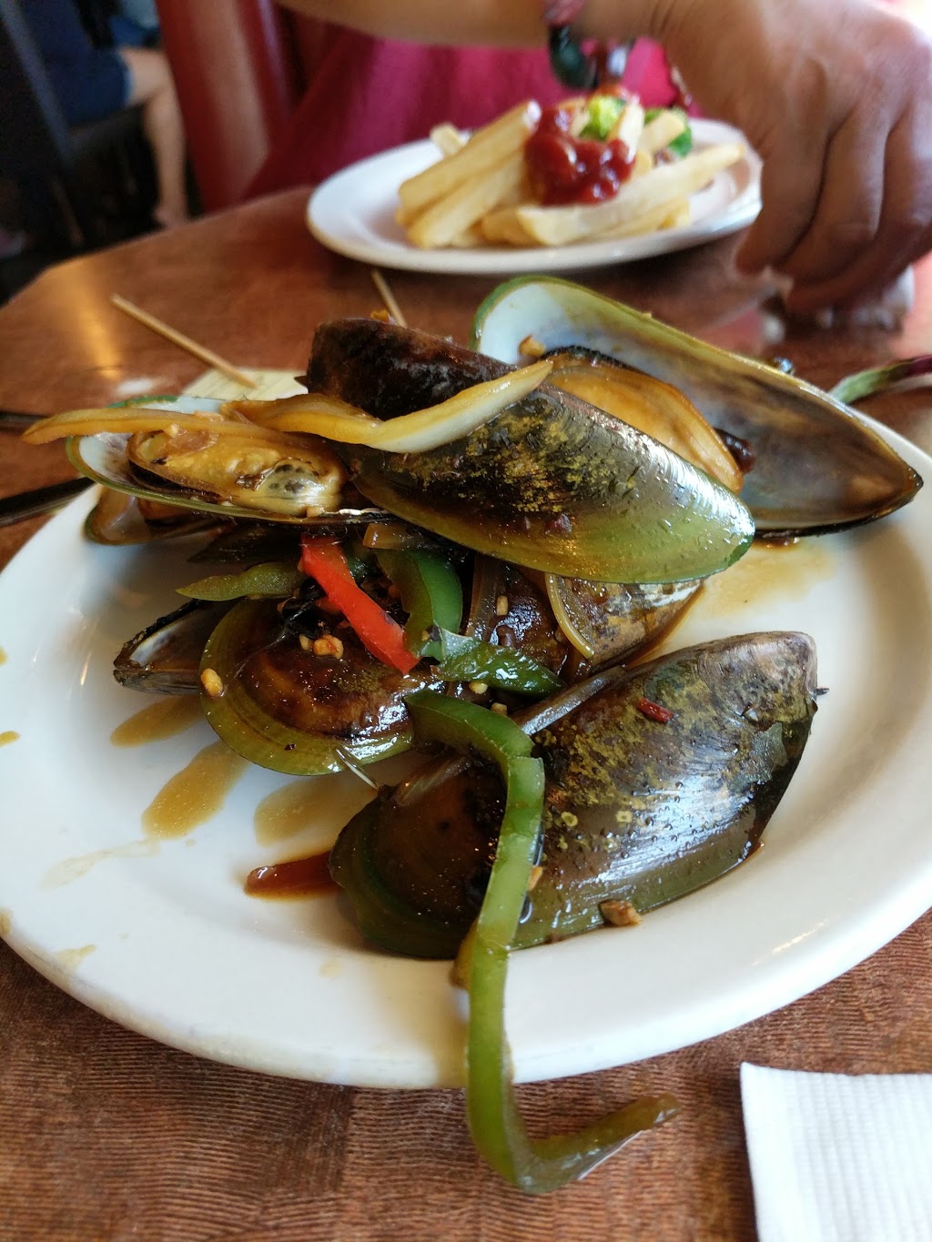 China Liangs Buffet | 3217 Eastgate Dr, Regina, SK S4Z 1A4, Canada | Phone: (306) 545-8899