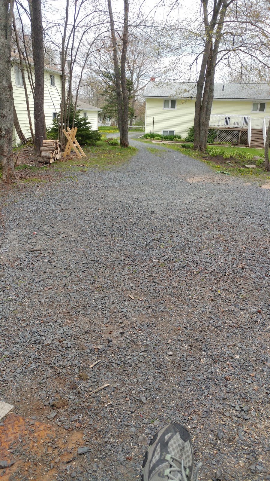 Magic Touch Upholstery | 725 Lucasville Rd, Lucasville, NS B4B 1R7, Canada | Phone: (902) 864-1661