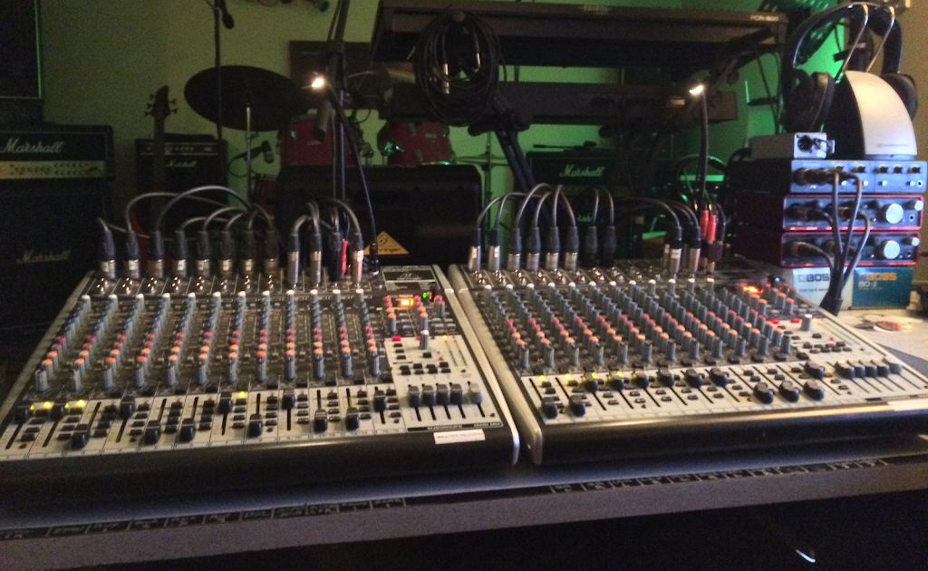 STUDIO HIBOU | 48 Rue Jogues, Saint-Bruno-de-Montarville, QC J3V 1E1, Canada | Phone: (514) 830-8931