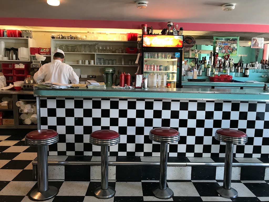 Times Square Diner | 531 Wilson Heights Blvd, North York, ON M3H 2V7, Canada | Phone: (416) 630-7696