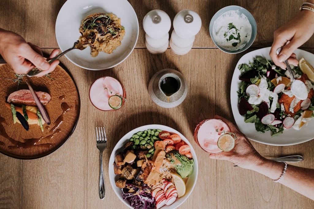 Chef Max Noel | 2 Rue Préfontaine E, Sainte-Agathe-des-Monts, QC J8C 1R6, Canada | Phone: (514) 777-5912