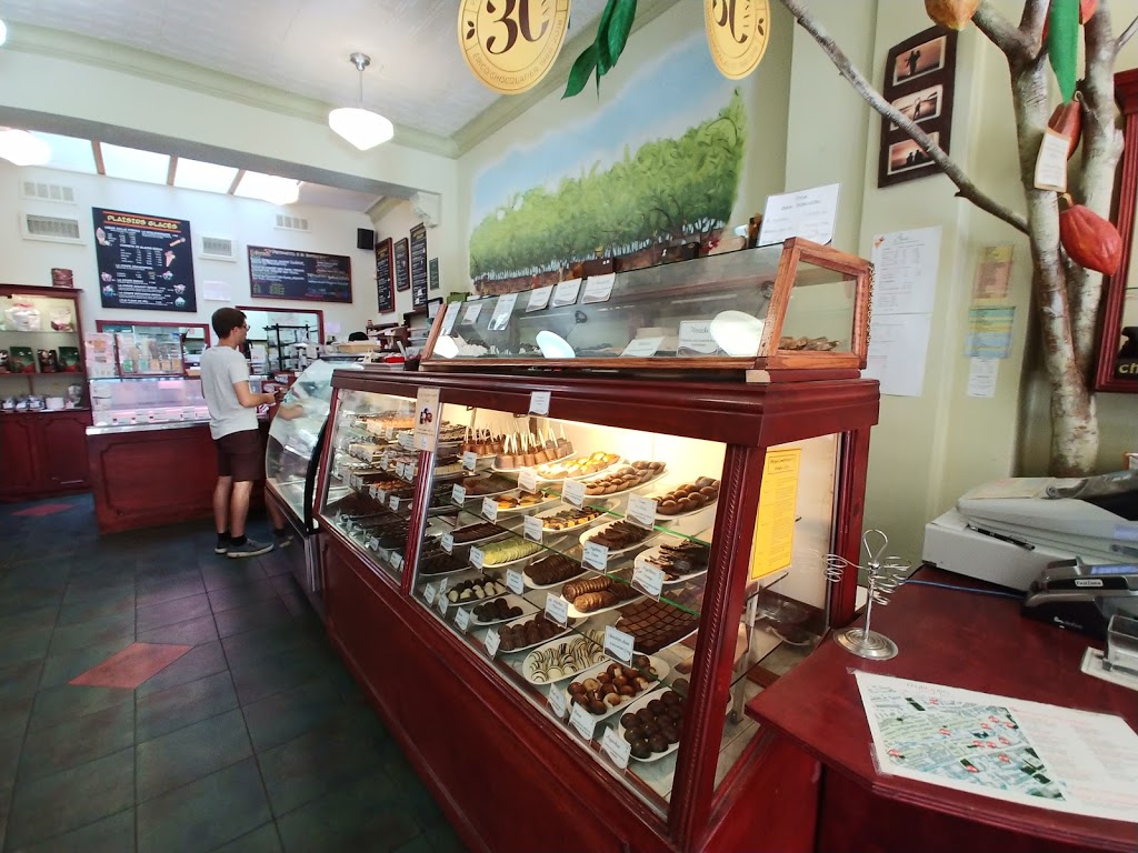 Érico | 634 Rue Saint-Jean, Québec, QC G1R 1P8, Canada | Phone: (418) 524-2122