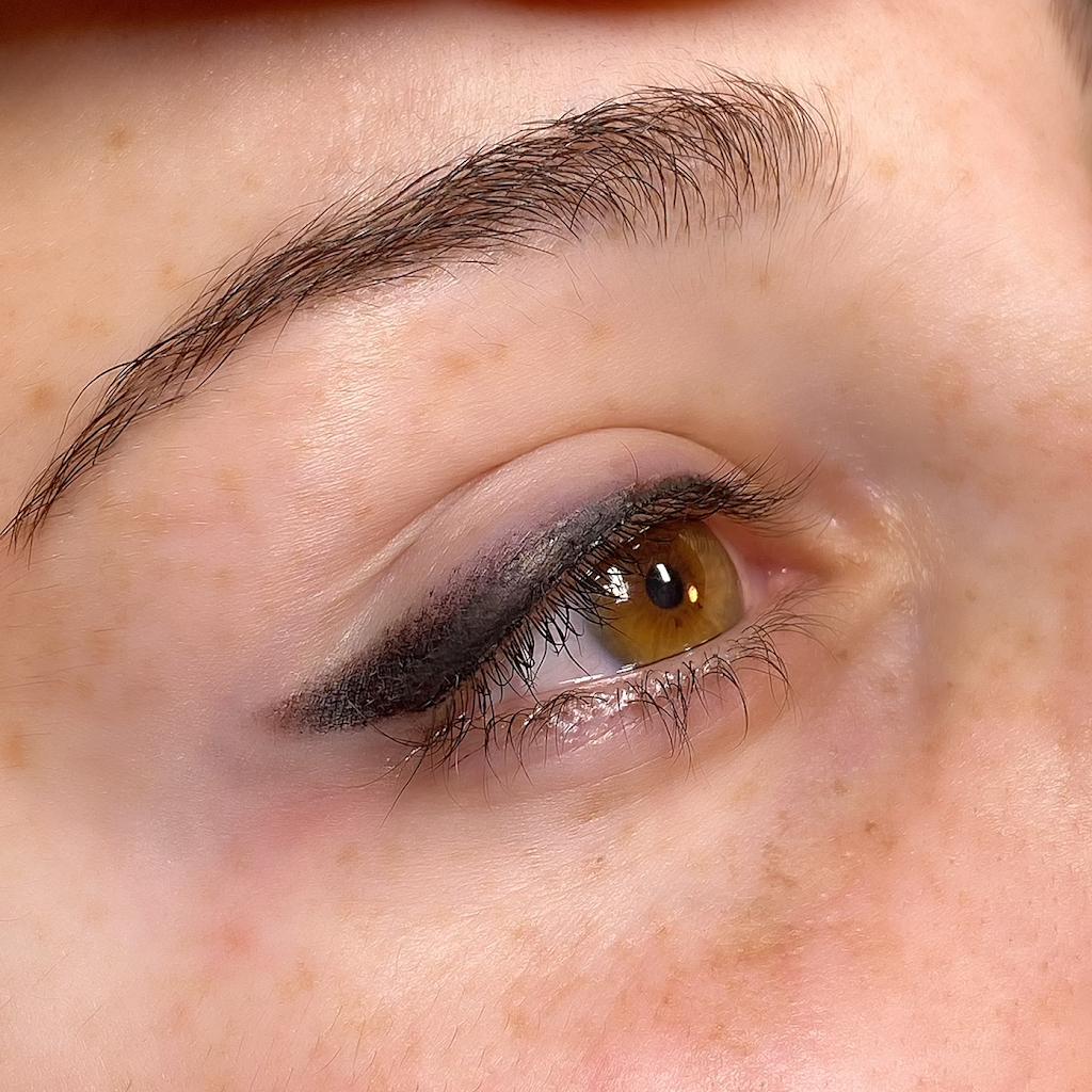 Shivibeautybar | 1408 Magnolia Pl, Coquitlam, BC V3H 4S8, Canada | Phone: (778) 999-9945