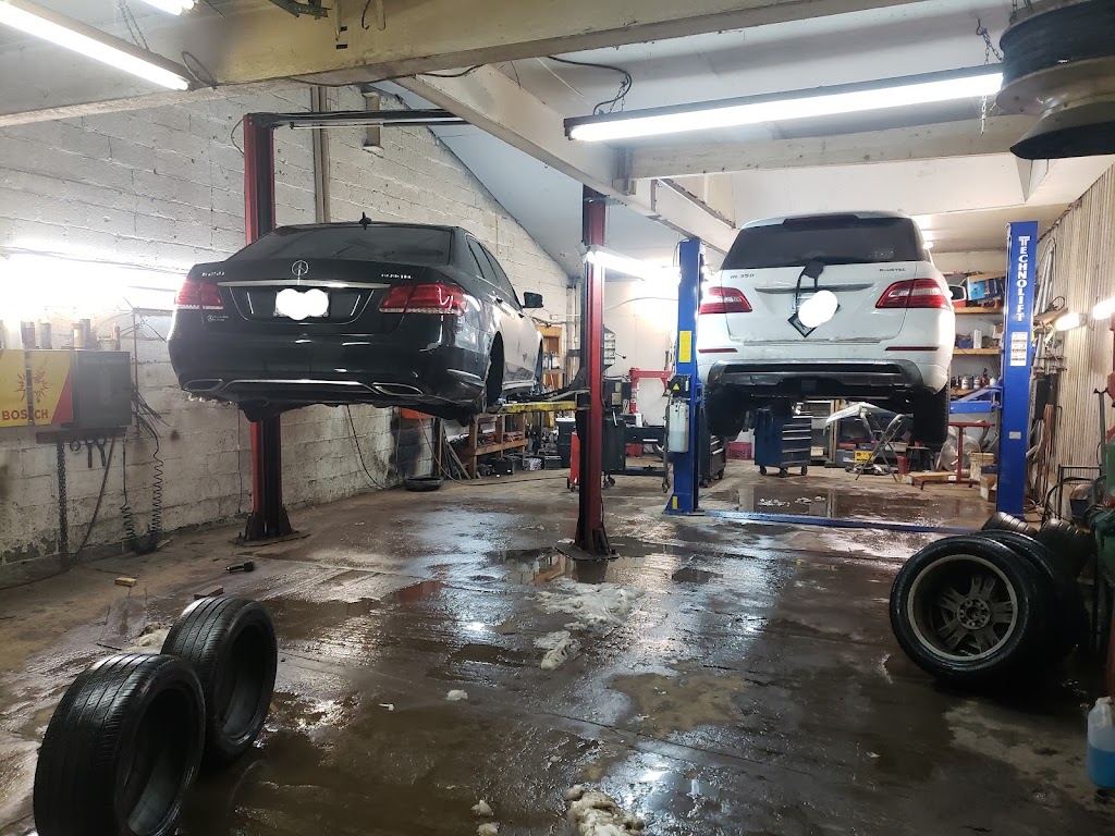 Garage Pro Vitesse Auto | 925 D Av. du Pacifique, Lachine, QC H8S 2R1, Canada | Phone: (514) 552-9600