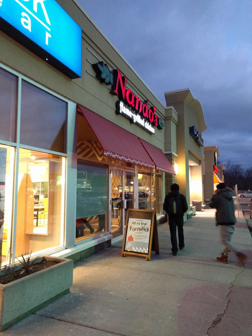 Nandos Ottawa (Merivale) | 1461 Merivale Rd Unit 2D, Nepean, ON K2E 5N9, Canada | Phone: (613) 749-7445