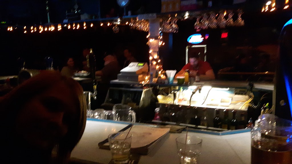 Blue Lagoon | 6769 Lundys Ln, Niagara Falls, ON L2G 1V4, Canada | Phone: (905) 374-4162