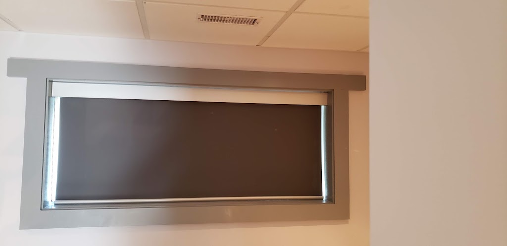 Universal Window Coverings | 3675 Weston Rd, North York, ON M9L 1V8, Canada | Phone: (416) 746-6479