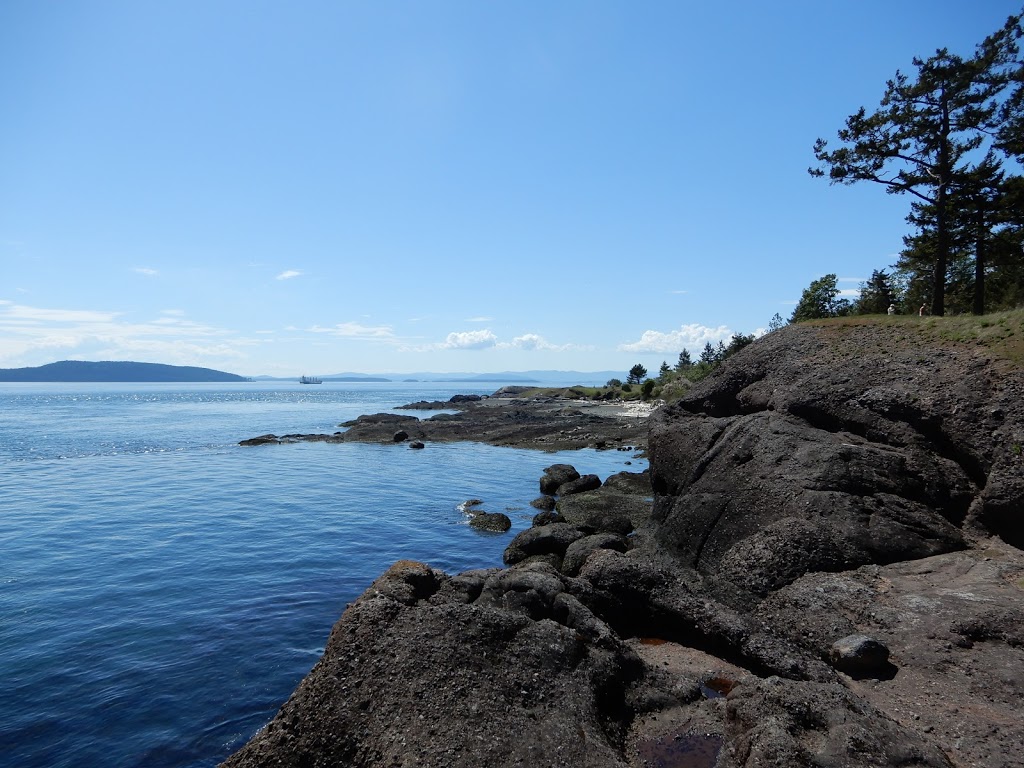 Brooks Point Regional Park | Gowlland Point Rd, Pender Island, BC V0N 2M3, Canada | Phone: (250) 360-3000