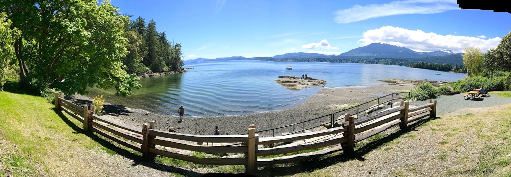 Elliot Beach Park | Elliot Way, Ladysmith, BC V9G 1K7, Canada | Phone: (250) 746-2620