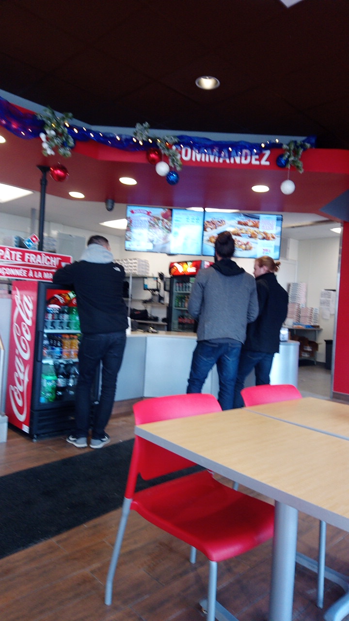 Dominos Pizza | 9065 Boulevard de lOrmière Unit #102, Québec, QC G2B 3K2, Canada | Phone: (418) 843-1444