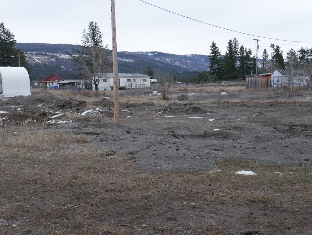 Elliot Park | 7341 Elliott Park Way, Clinton, BC V0K 1K0, Canada | Phone: (250) 459-2261