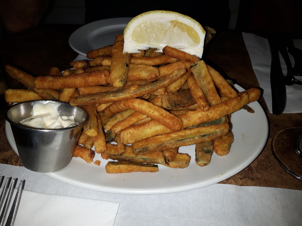 Pizarros | 366 Marguerite Ave, Vanier, ON K1L 6S5, Canada | Phone: (613) 747-7777