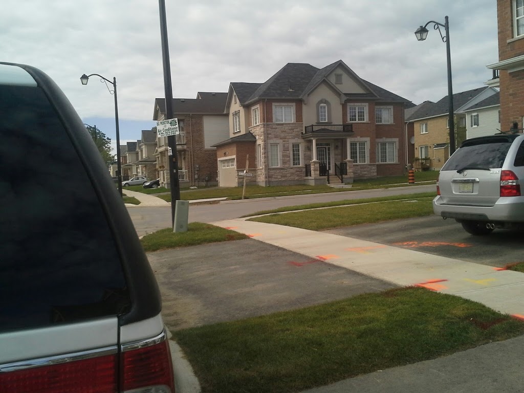 Cedar Hedge Park | 230 Cedar Hedge Rd, Milton, ON L9T 6J4, Canada | Phone: (905) 875-3286