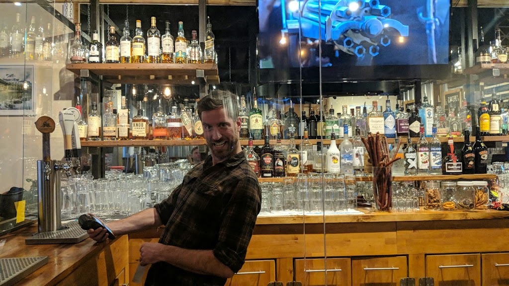 The Fitzsimmons Pub | 4573 Chateau Blvd, Whistler, BC V0N 1B4, Canada | Phone: (604) 935-3489