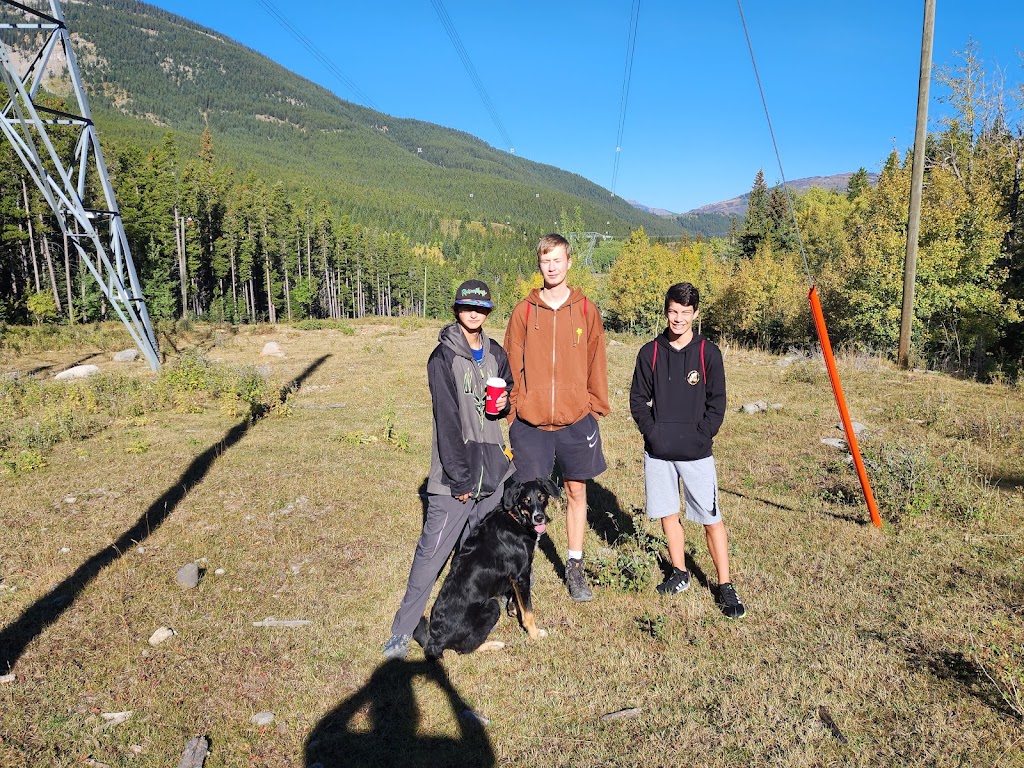 Crowsnest Adventures Ltd. | 27ave, 227 St, Bellevue, AB T0K 0C0, Canada | Phone: (403) 715-3061