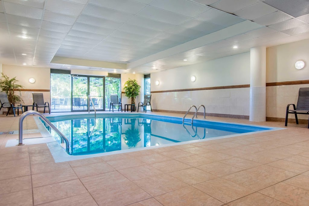 Quality Hotel Centre de Congrès | 725 Boulevard du Séminaire N, Saint-Jean-sur-Richelieu, QC J3B 8H1, Canada | Phone: (450) 348-7376