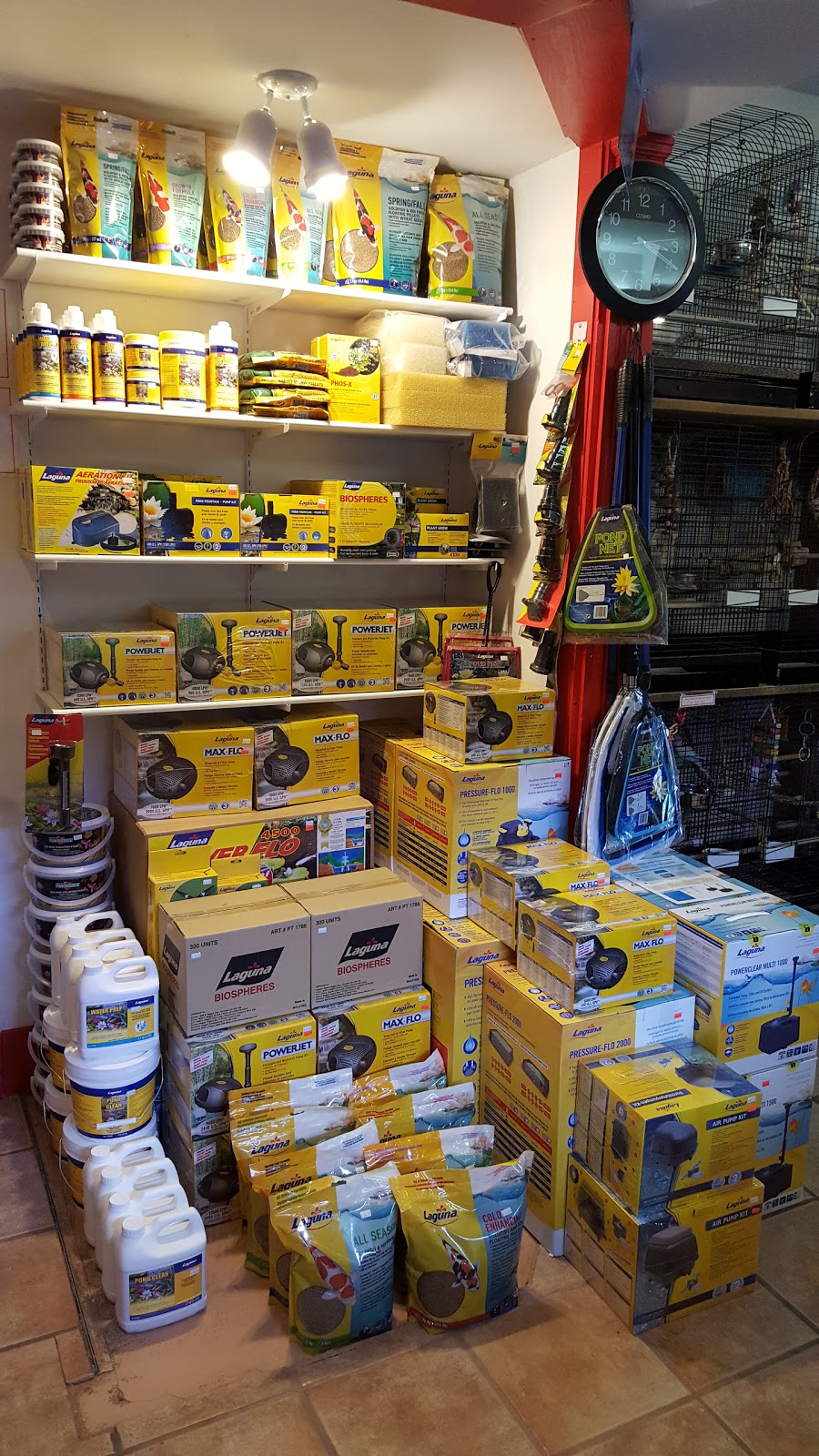 PETSlife | 450 Lyndoch St, Corunna, ON N0N 1G0, Canada | Phone: (519) 862-4700