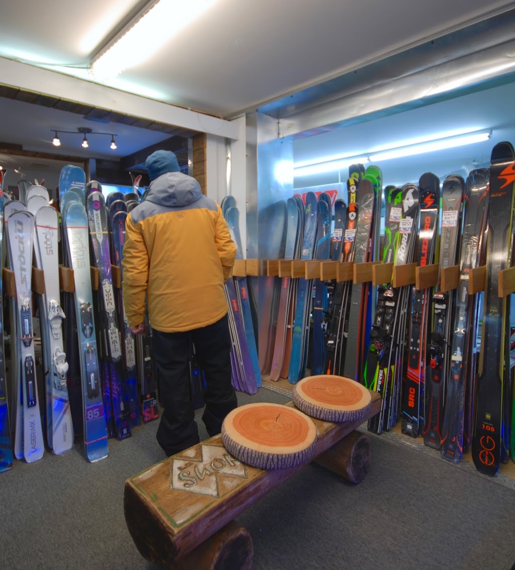 La Shop - Tune-ups - Ski Equipment | 439 Rue Principale, Saint-Sauveur, QC J0R 1R4, Canada | Phone: (450) 227-8889