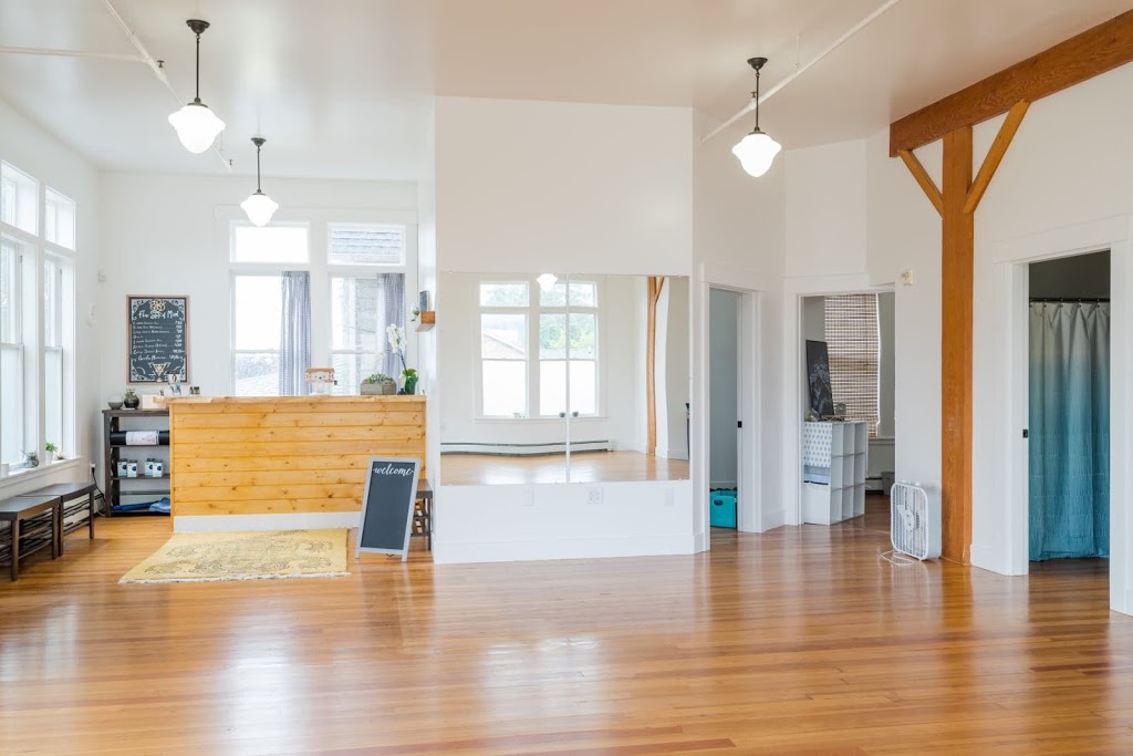 Flow Shala | 102, 1303 Astor St, Bellingham, WA 98225, USA | Phone: (360) 220-9942