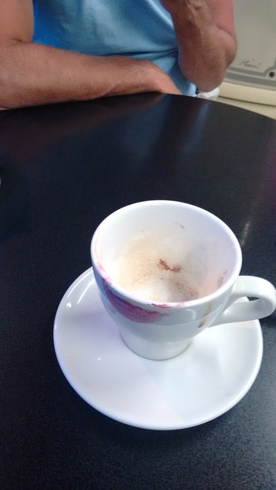 Mr. Cappuccino News Café | 4632 Victoria Ave, Niagara Falls, ON L2E 4B7, Canada | Phone: (905) 374-2201
