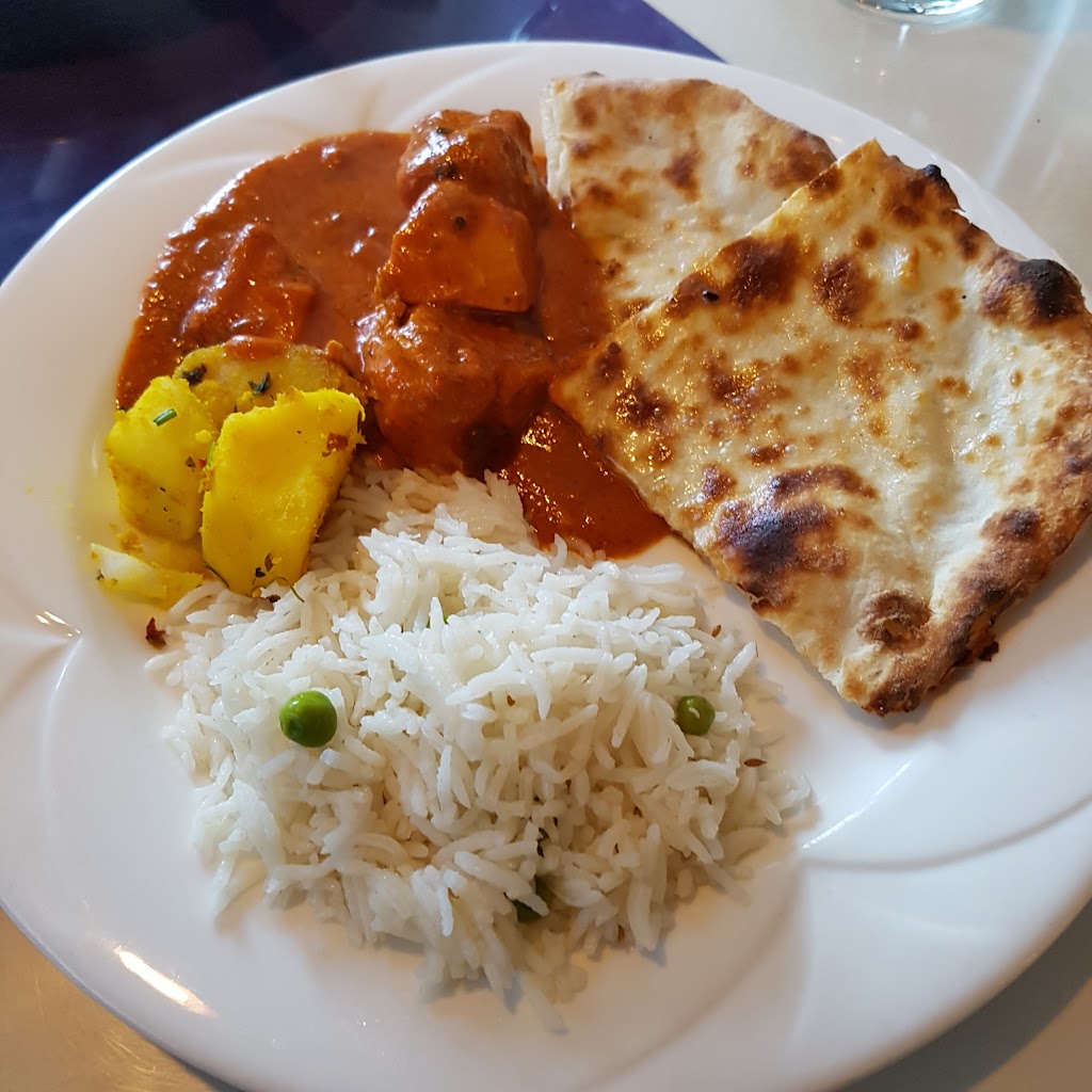 Tandoor House | 998 Keewatin St Unit 1, Winnipeg, MB R2R 2V1, Canada | Phone: (204) 779-6666