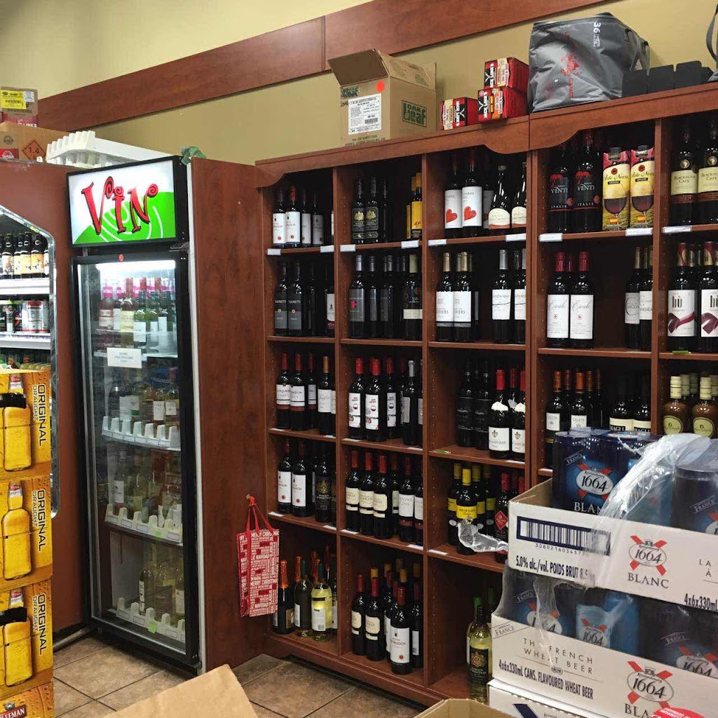 Dépanneur Mathias | 2367 Rue Mathias, Jonquière, QC G7S 3V4, Canada | Phone: (418) 548-0702