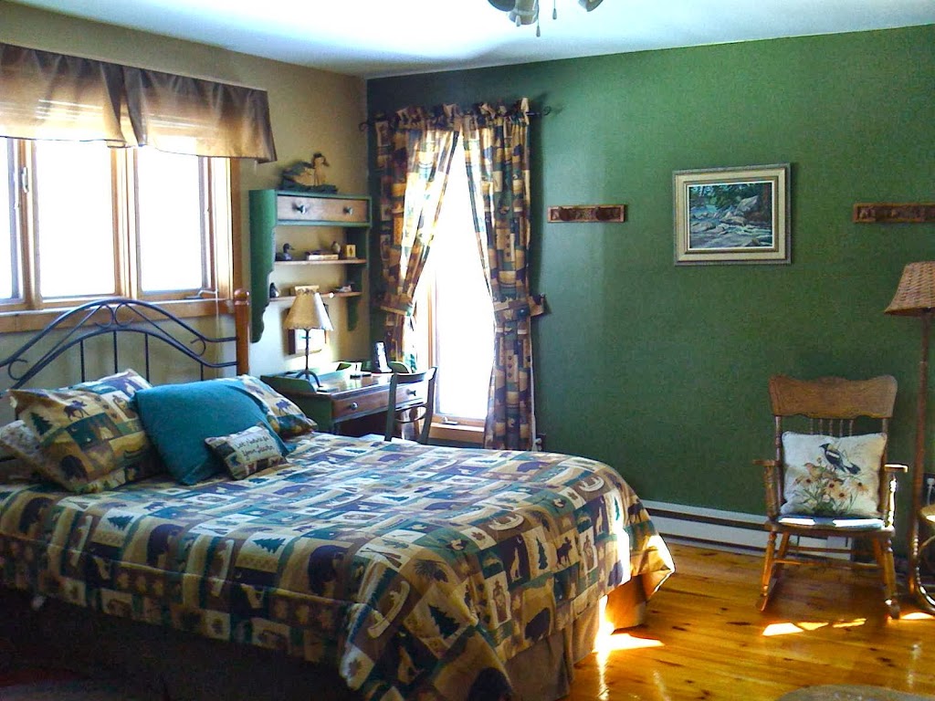 Doublebogie Chalet | 34 Legree St, Calabogie, ON K0J 1H0, Canada | Phone: (613) 726-8999