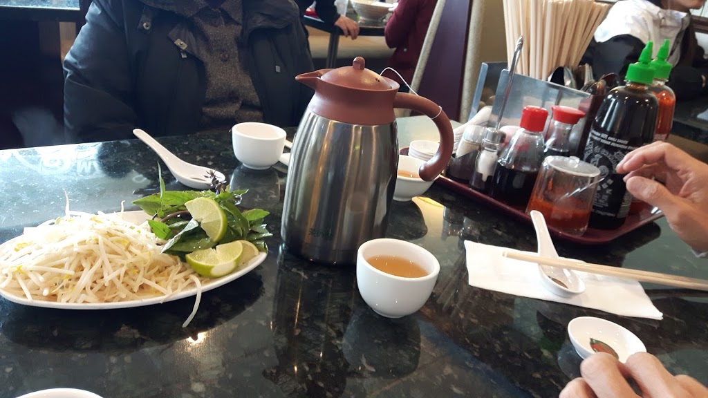 Com Tam 168 | 7077 Kennedy Rd, Markham, ON L3R 0N8, Canada | Phone: (905) 474-1168