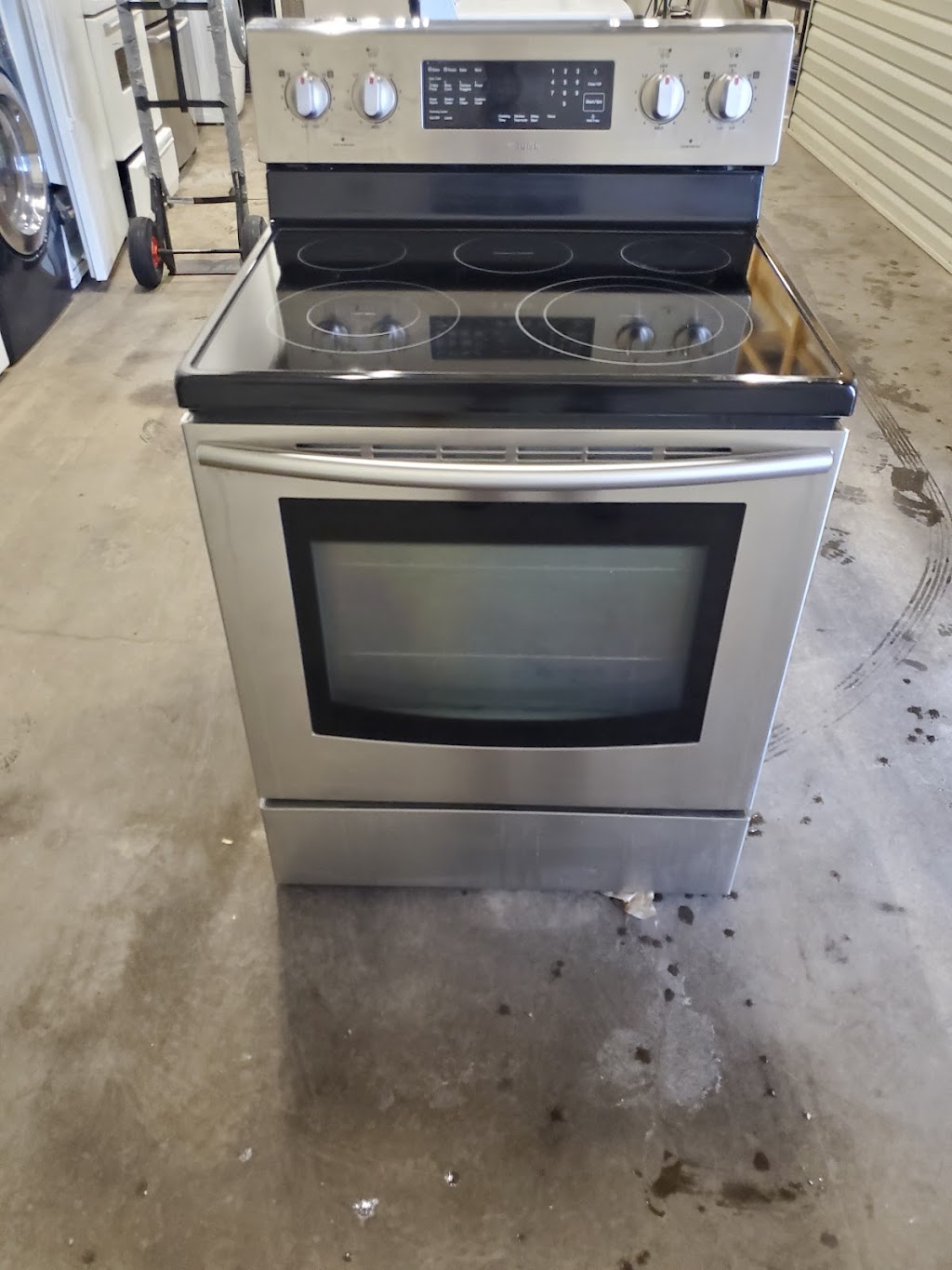 Calgary Used Appliances | 4451 64 Ave SE Bay 1, Calgary, AB T2C 2C8, Canada | Phone: (587) 985-0370