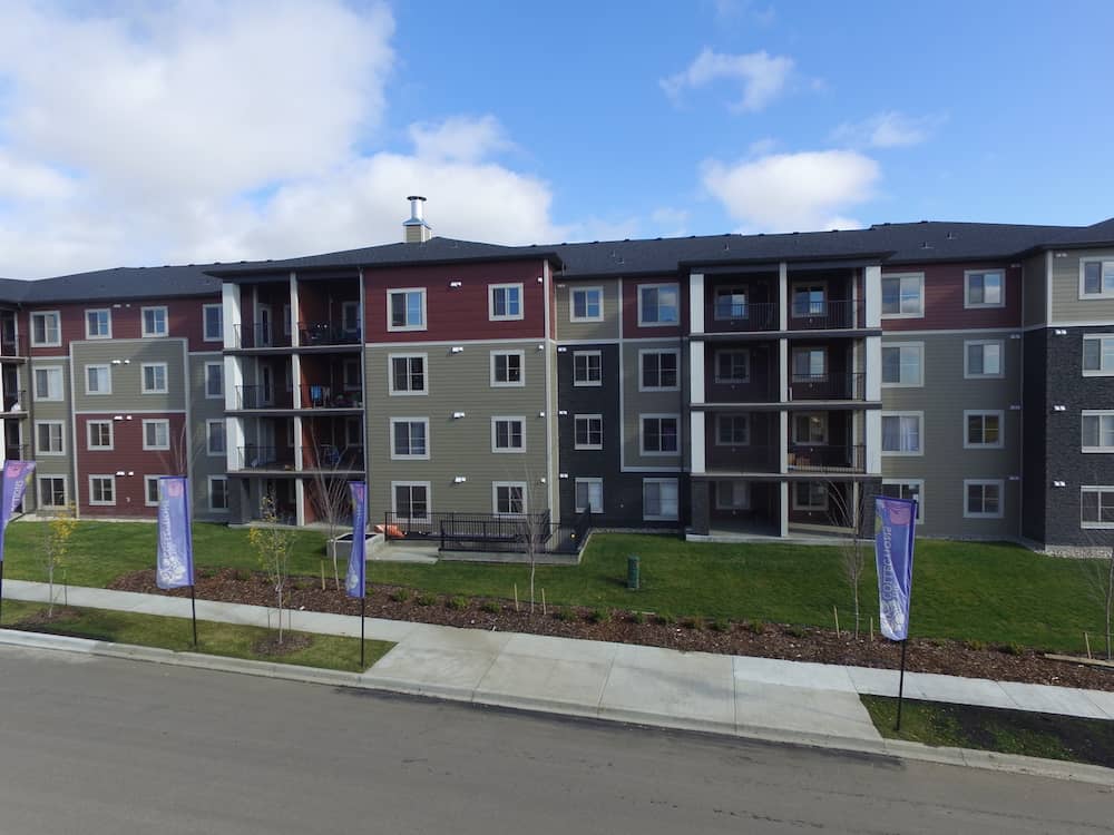 Creekwood Landing | 5370 Chappelle Rd SW, Edmonton, AB T6W 1A7, Canada | Phone: (780) 977-0616