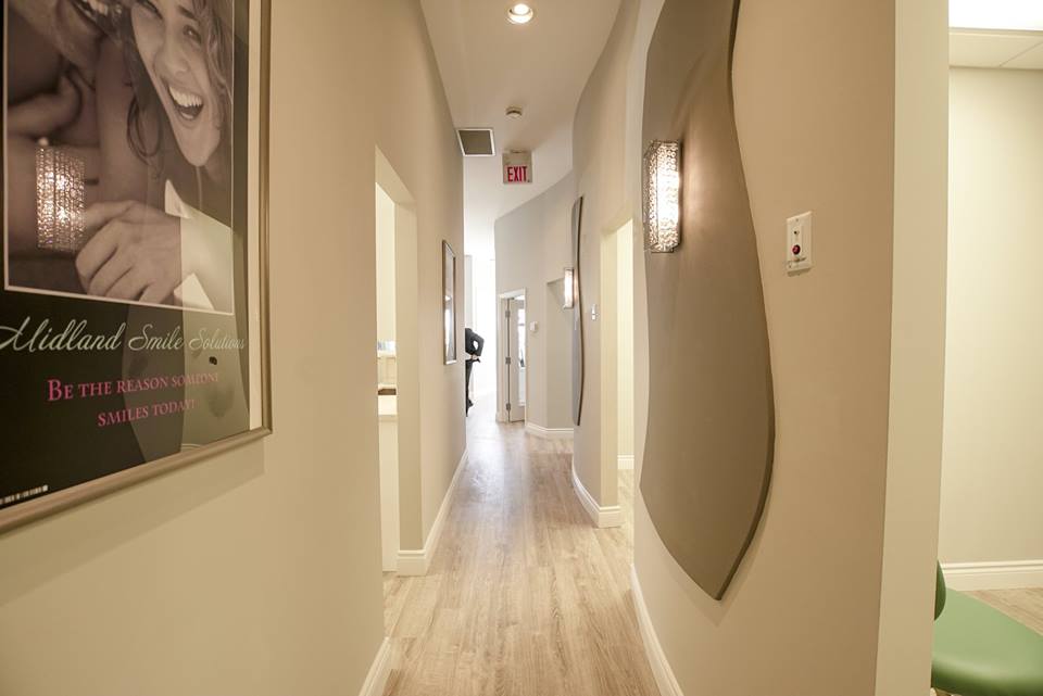 Midland Smile Solutions | 16821 ON-12 Unit #3, Midland, ON L4R 0A9, Canada | Phone: (705) 526-6666