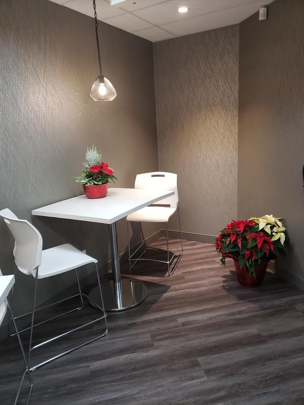 Smart Executive Centre Inc. | 1925 18 Ave NE #115, Calgary, AB T2E 7T8, Canada | Phone: (403) 457-4700