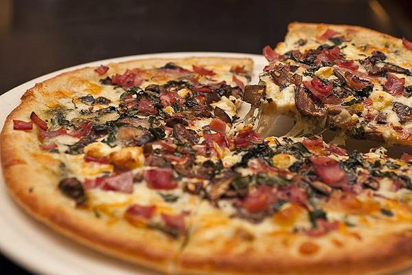 Luganos | 1723 Boulevard Saint-Martin O, Laval, QC H7S 1N2, Canada | Phone: (450) 686-1888