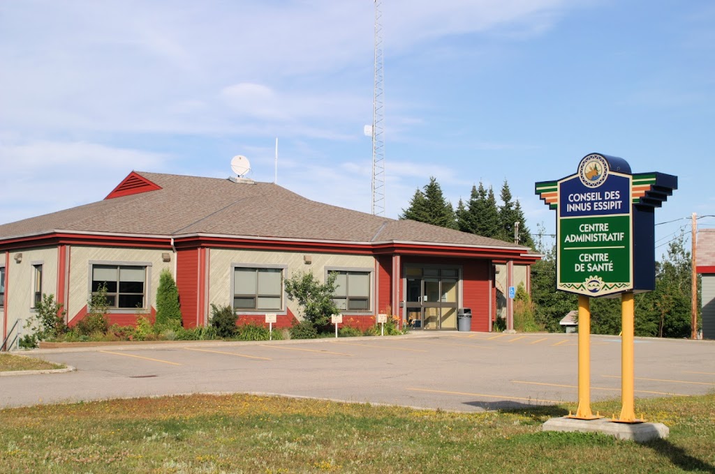 Health Center Essipit | 32 Rue de la Réserve, Les Escoumins, QC G0T 1K0, Canada | Phone: (418) 233-4304