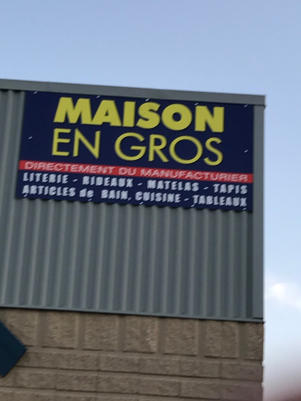 Maison En Gros | department store | 11200 Rue Renaude-Lapointe, Anjou, QC H1J 2V7, Canada | 5143174753 OR +1 514-317-4753